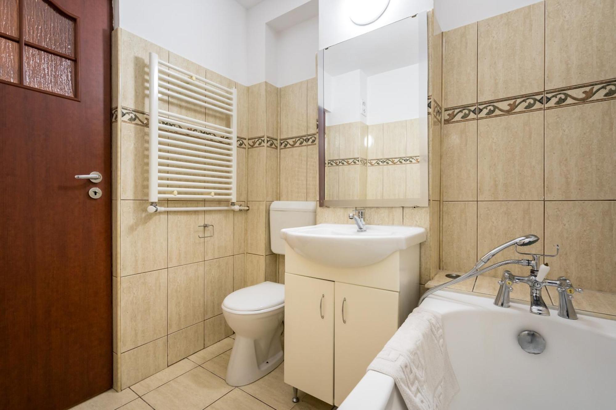 Tranquil Unirii Residence - Elegant & Spacious Living With Parking Steps From Parliament Bükreş Dış mekan fotoğraf