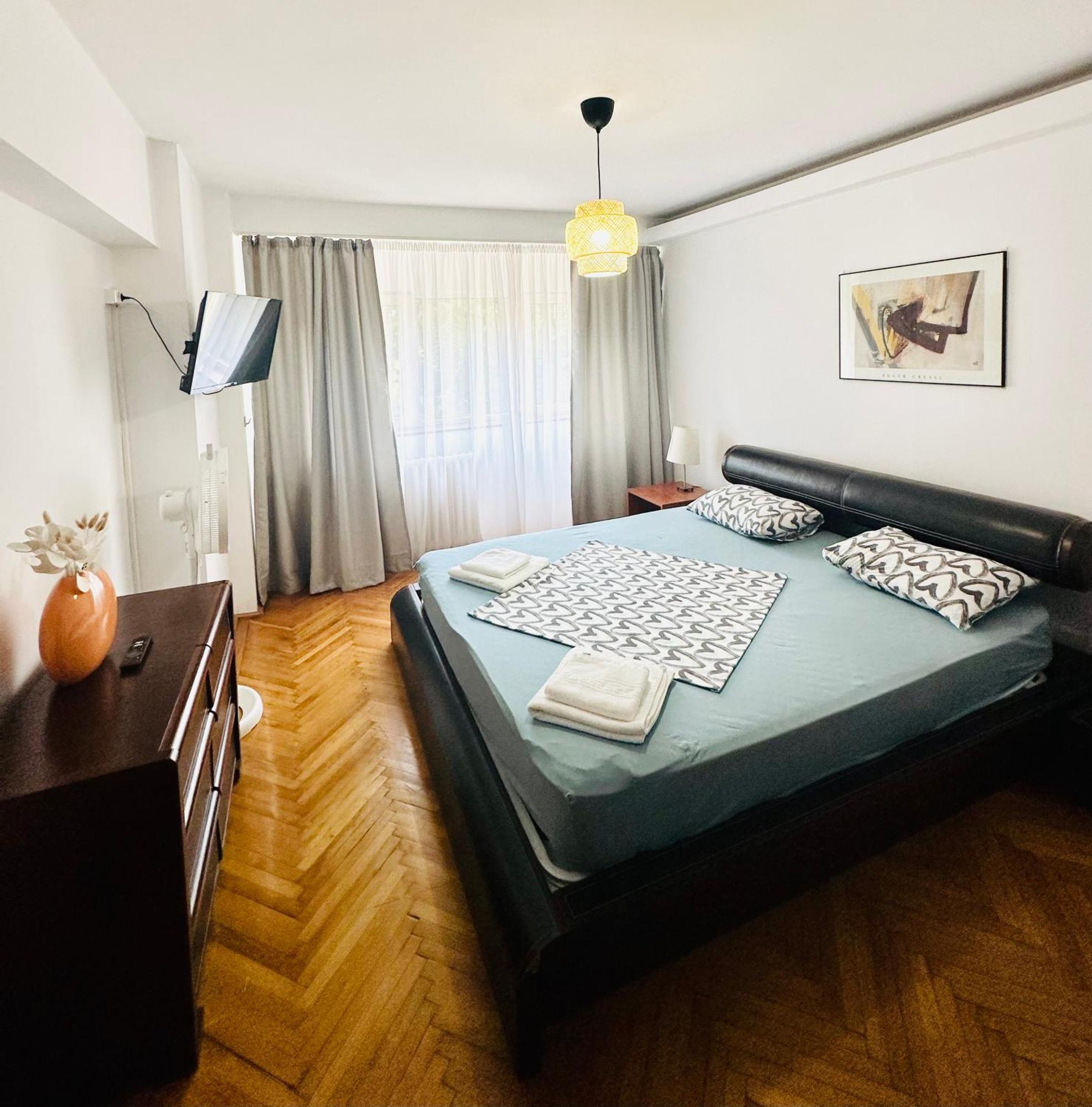 Tranquil Unirii Residence - Elegant & Spacious Living With Parking Steps From Parliament Bükreş Dış mekan fotoğraf