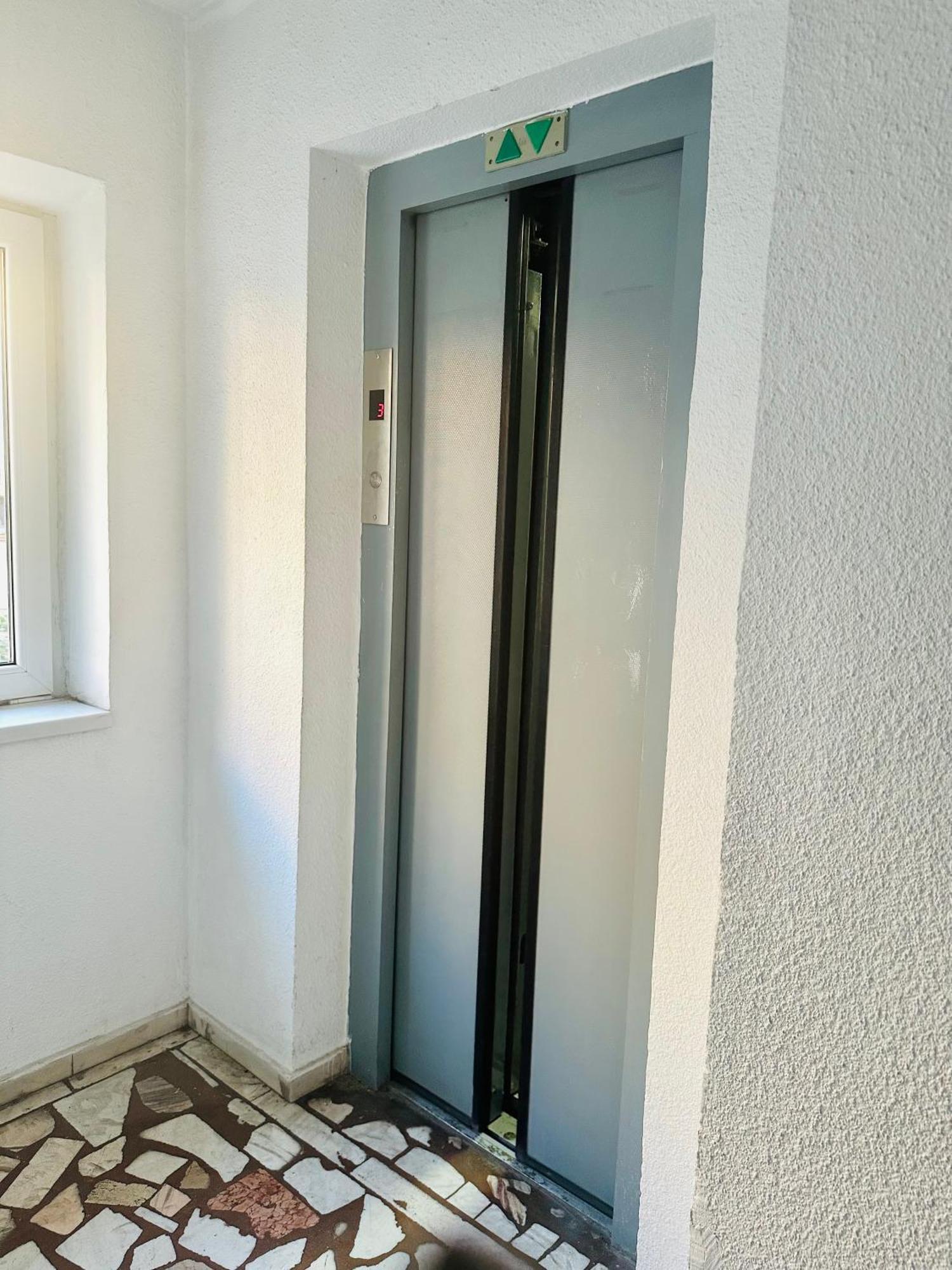 Tranquil Unirii Residence - Elegant & Spacious Living With Parking Steps From Parliament Bükreş Dış mekan fotoğraf